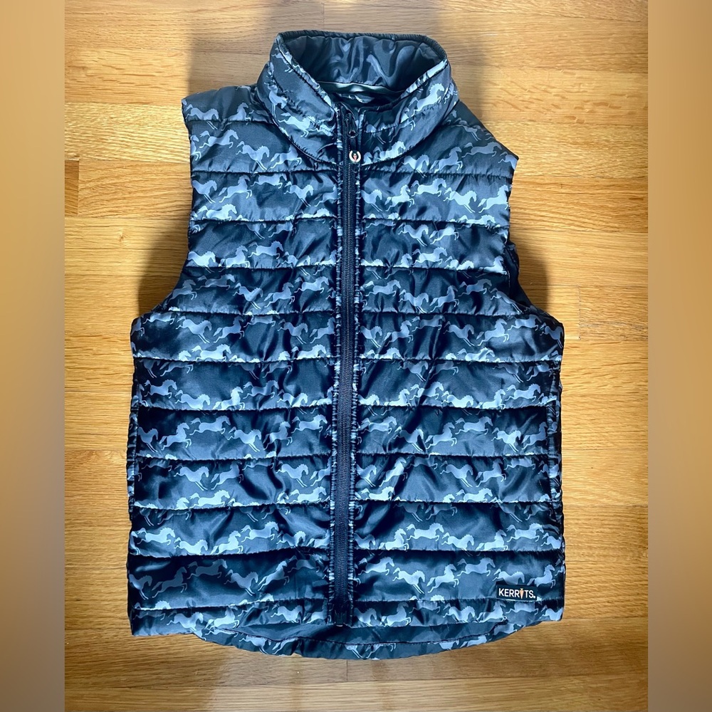 Once worn girls riding quilted vest size L (10-13 years)